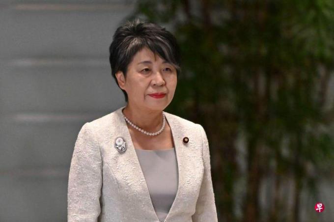 日本新外长:将继续寻求中国采取负责任行动