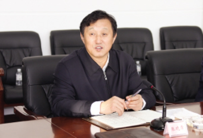 张晓霈,被控非法收受他人财物,数额特别巨大