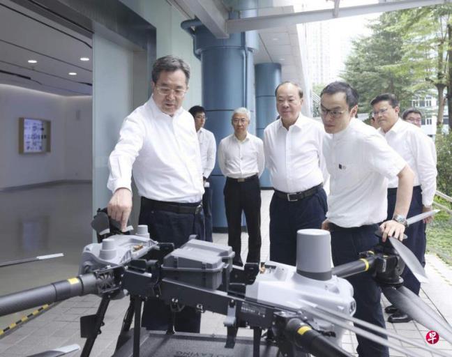 丁薛祥深圳调研:营造高度开放国际化科研制度环境