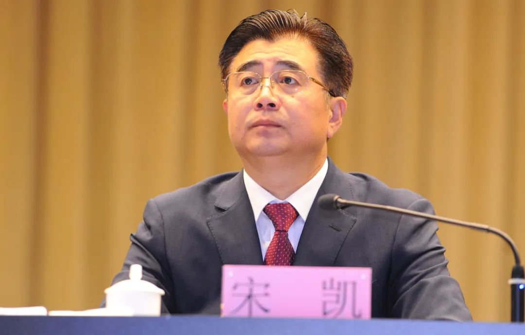 特殊时期,辽宁省体育局局长宋凯当选新一届中国足协主席