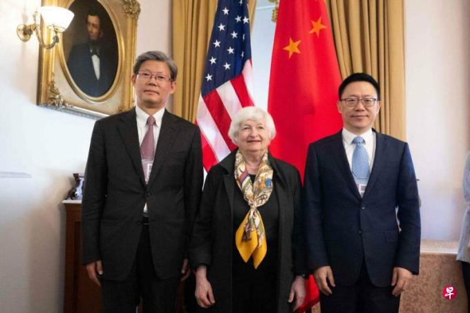 中美再次就产能过剩交锋 学者指美国为对华实施更多制裁铺路