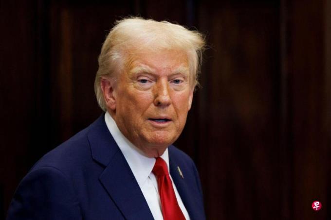 誓言对欧盟征收关税 特朗普或向中国征收10%