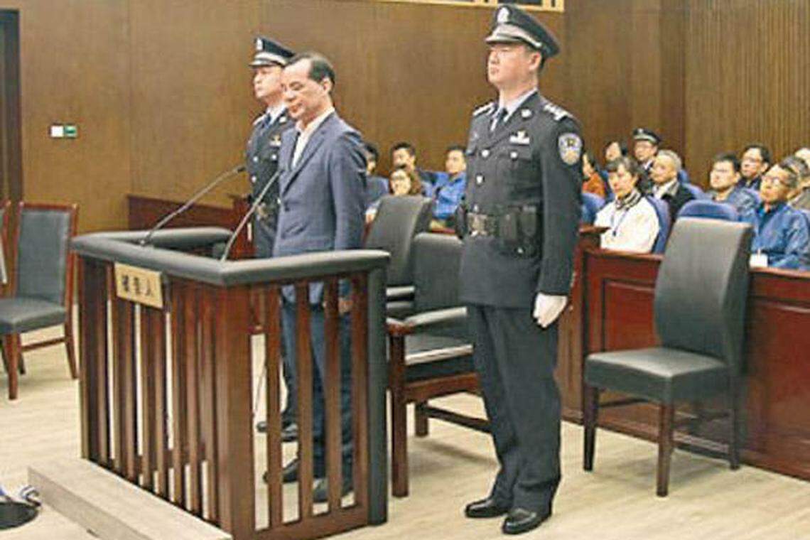 安邦保险董事长兼CEO吴小晖,2018年5月因集资诈骗罪和职务侵占罪,共判处18年有期徒刑,并没收财产105亿元。(互联网)