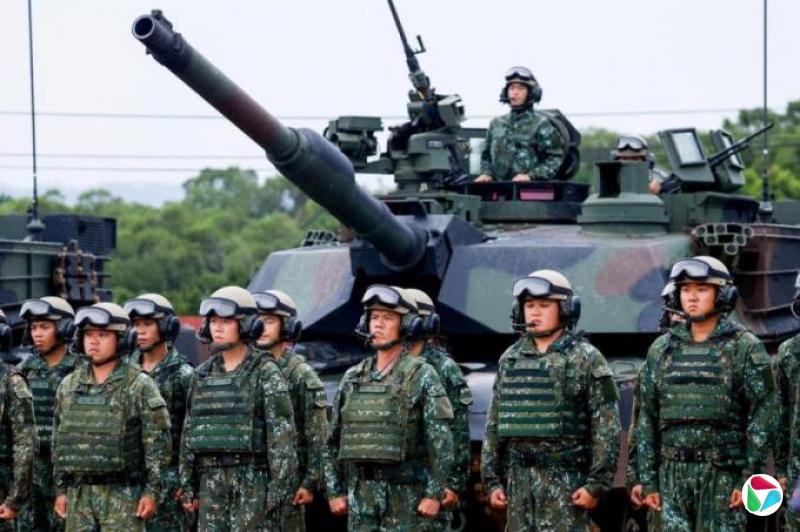 ��������42��M1A2T̹�˵�̨