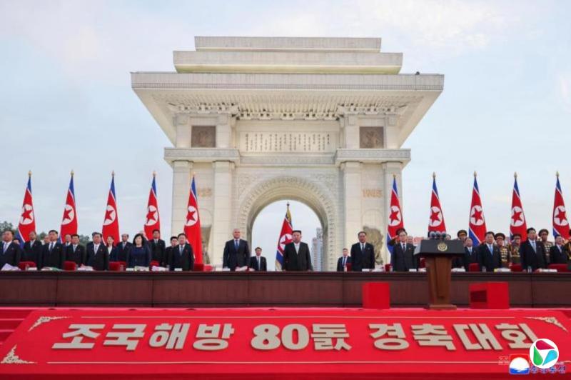 �������������š�80���꽲�� ǿ�������Ѻù�ϵ