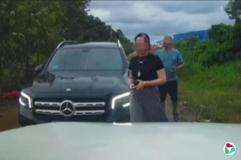 ΢���˺���ҥ��������֤Ů��Ϊ�����쵼���ر�
