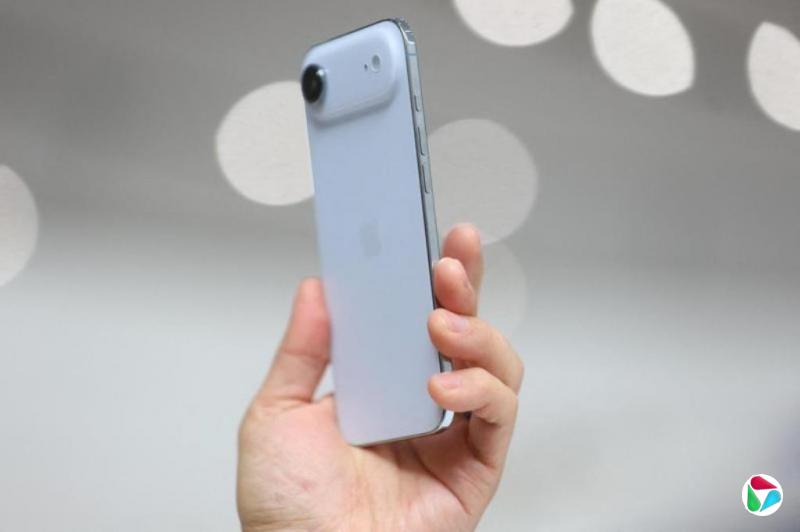 iPhone Air��ʵ�忨�� ��½���й���֧ͨ��eSIM����