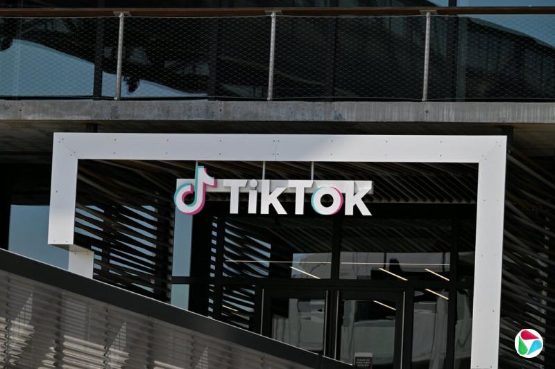λ�ڼ����������ݿ������ǵ�TikTok�칫�ҡ�