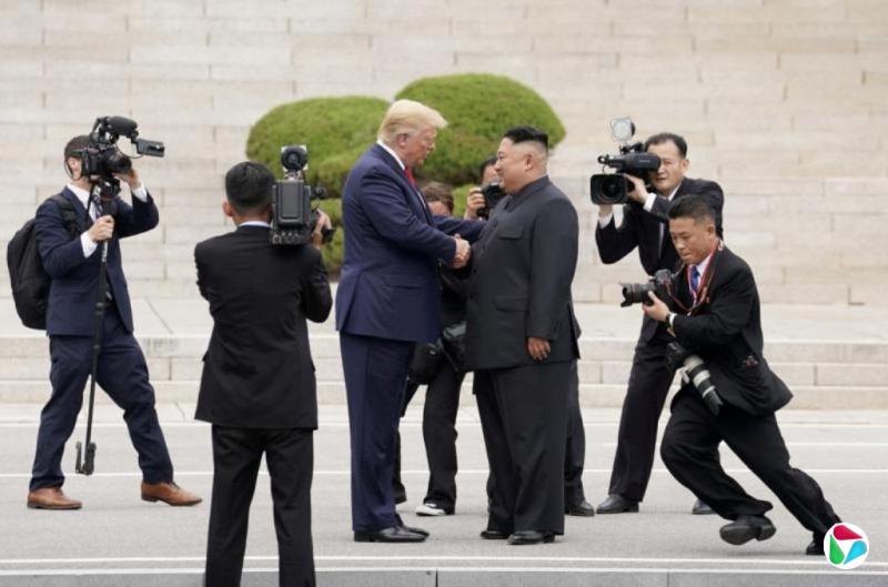 �������ߵ��������������  APEC����ڼ䡰�ؽ��Ļᡱ��������