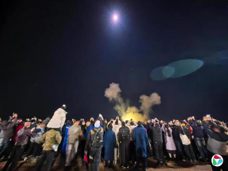 �й��������۶�ʮһ�ŷɴ� ��������ռ�վ�Խ�����¼
