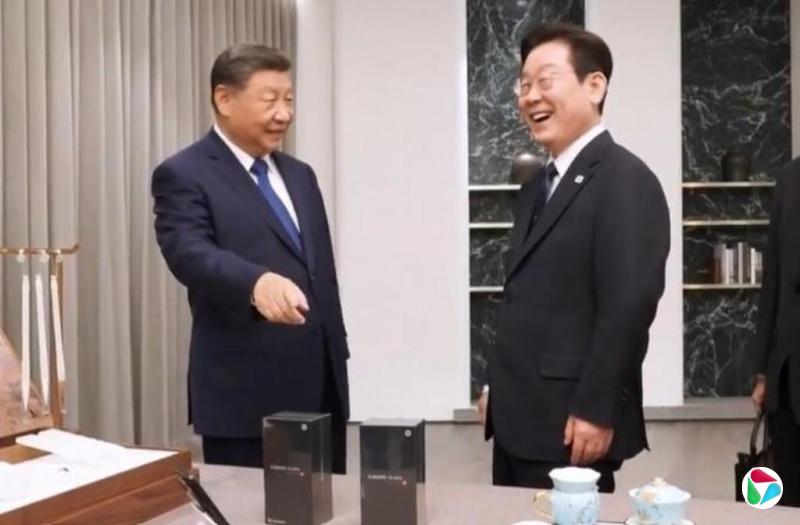ϰ��ƽ��������С���ֻ���Ц�ʡ�������û�к��š�