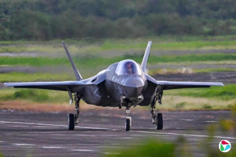 �����ռƻ���ɳ�س���F-35ս��
