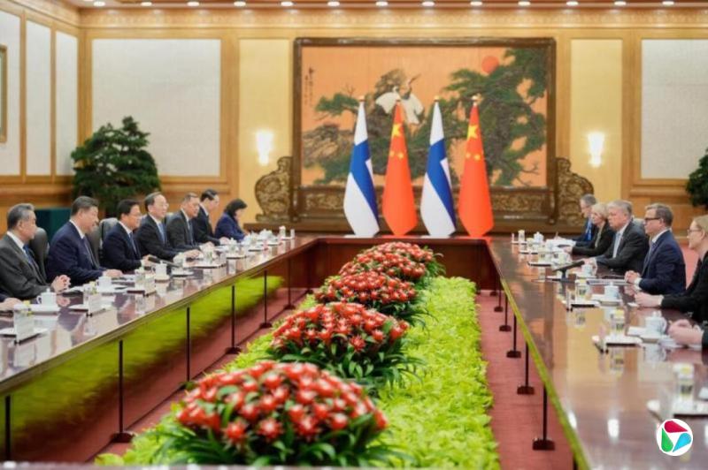 中国与芬兰签署涉矿山机械及医疗领域商业合作协议