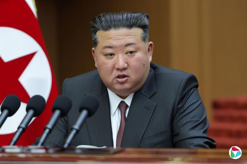 ���ʹٷ�ý�巢����һ����Ƭ��ʾ���ù��쵼�˽�������һ��ƽ��������������������
