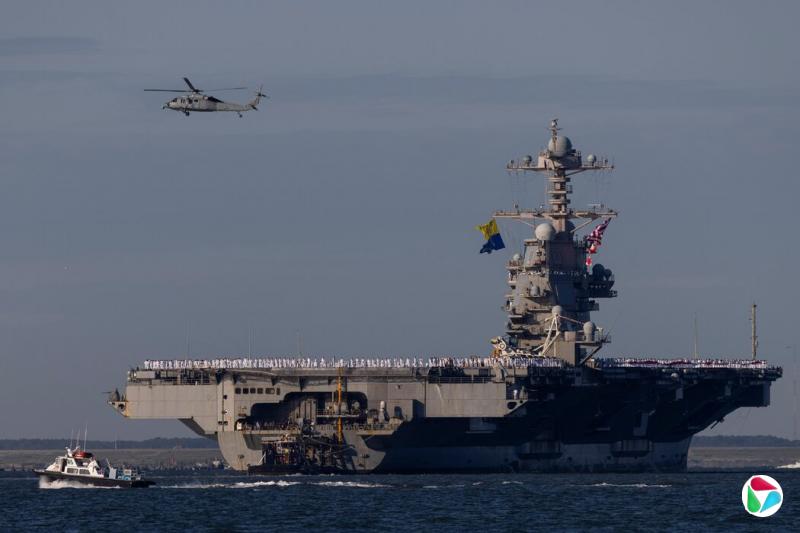 本月,“杰拉尔德·R·福特”号航空母舰驶向弗吉尼亚州海岸附近的诺福克海军基地。它在北大西洋、地中海、加勒比海和波斯湾航行了10个月。