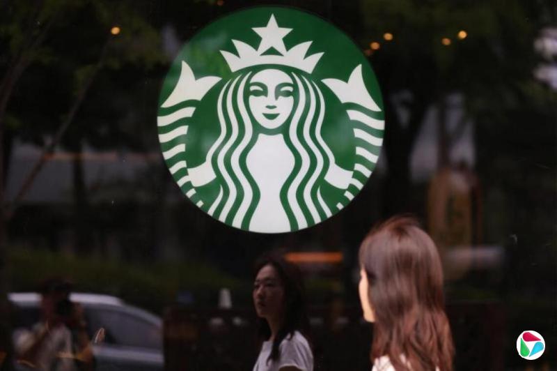 韩国星巴克下周统一闭店 集团会长率全体员工接受历史教育